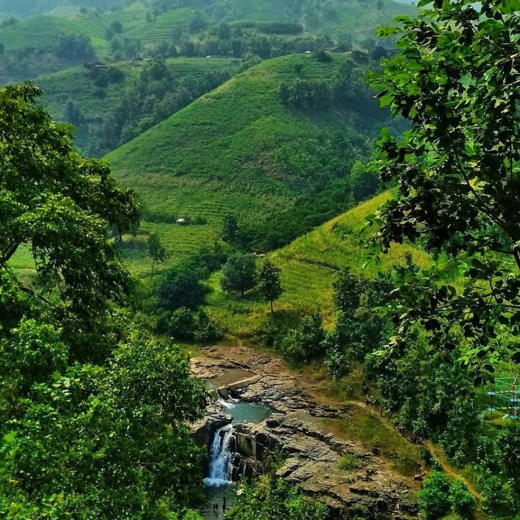 Zarwani waterfall