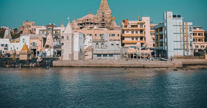 Dwarka Temple Timing Darshan Open Close Time