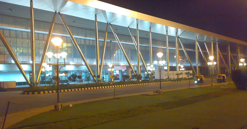 Ahmedabad Airport Bookings Timings Flight Details Services